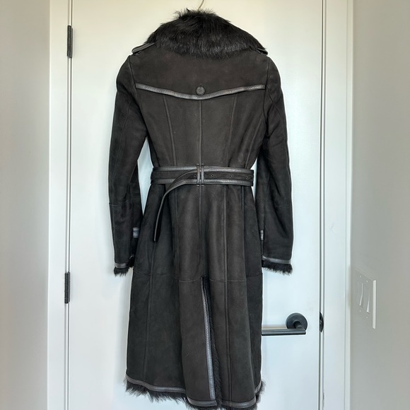 Burberry women's 'Tolladine' Black Shearling Trench Coat - Picture 2 of 4